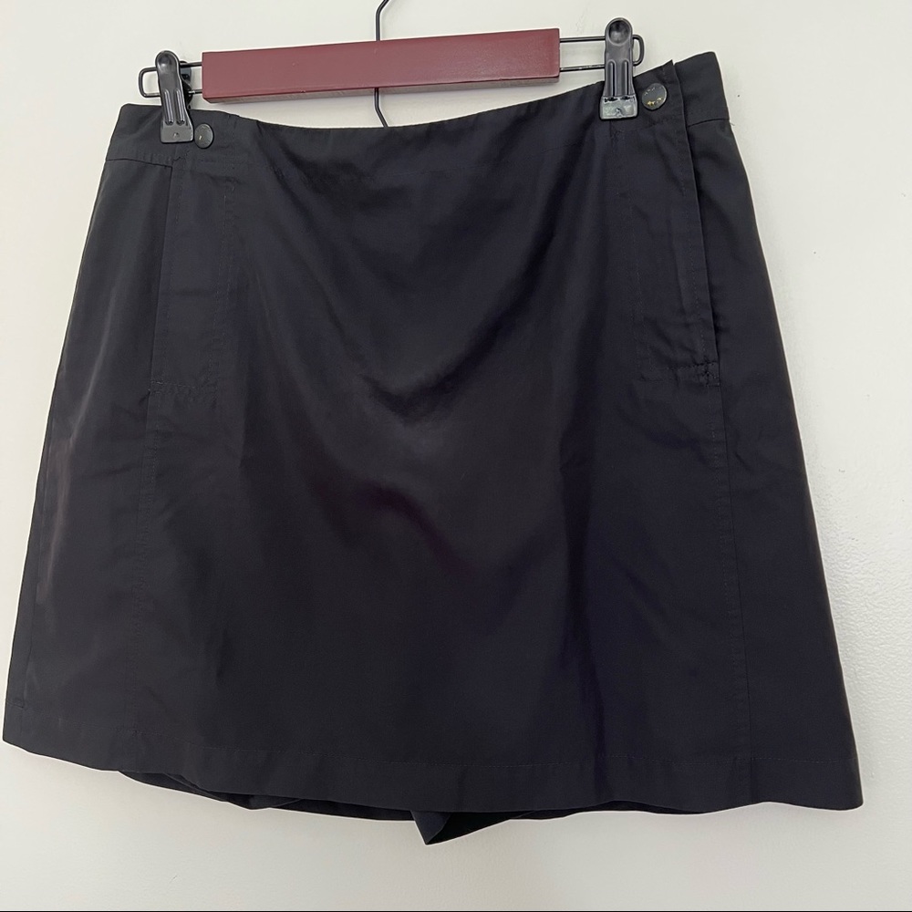 Lizgolf Womens Golf Skort Size 8 Black Activewear Side Zip - Picture 3 of 16